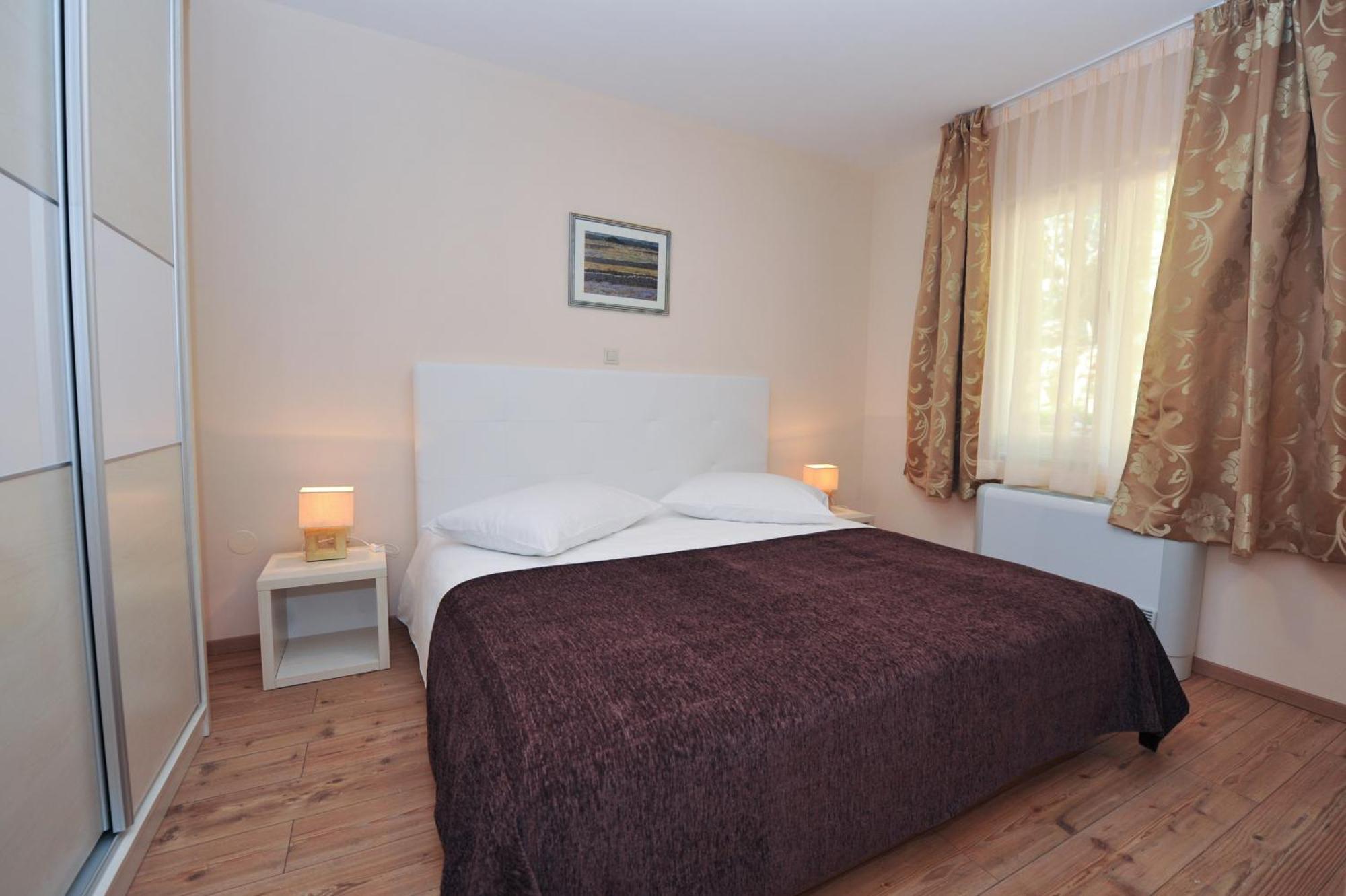 Lastura Aparthotel & Mobile Homes Novalja Pokój zdjęcie